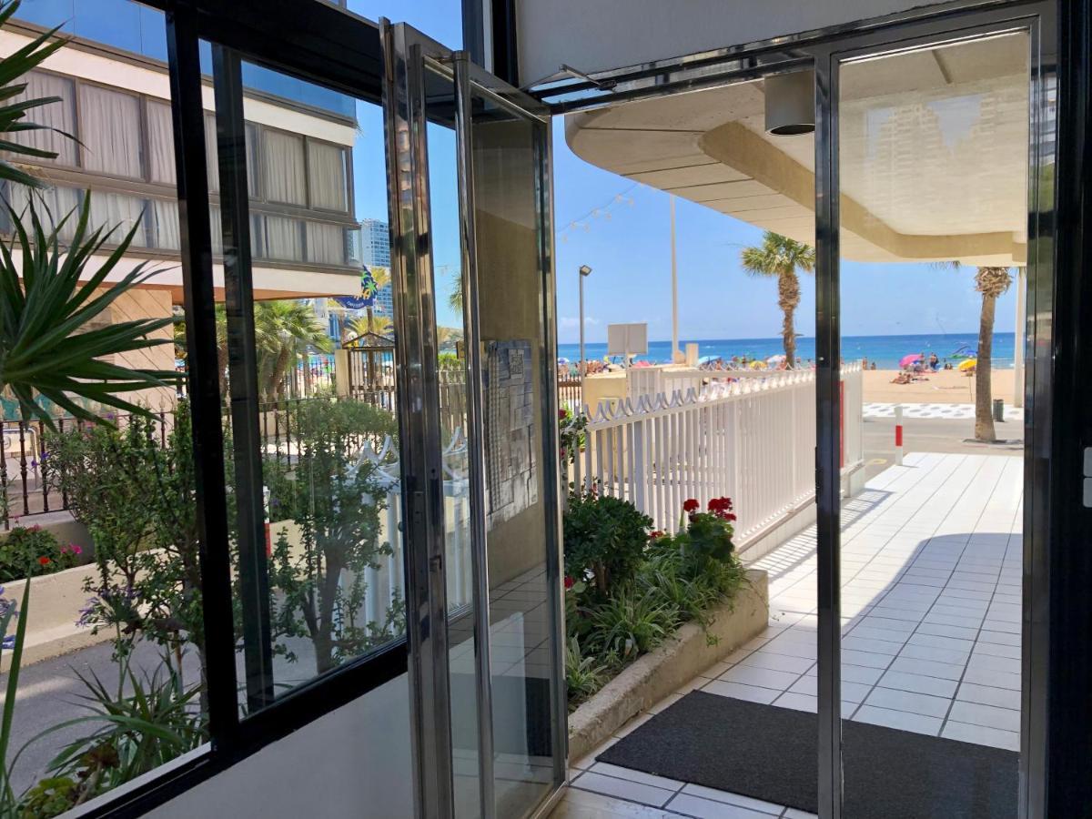 Apartamento Torre Levante, Primera Linea De Playa 베니돔 외부 사진