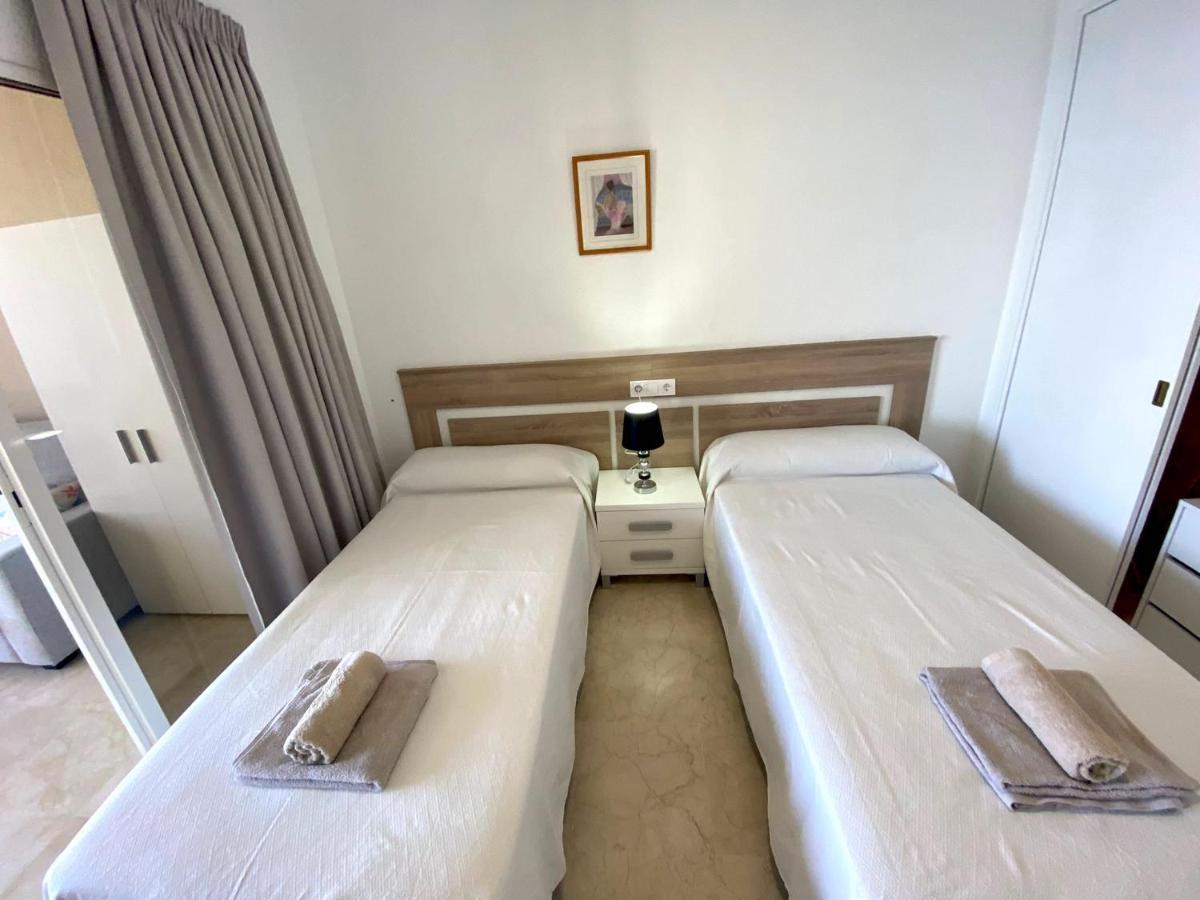 Apartamento Torre Levante, Primera Linea De Playa 베니돔 외부 사진