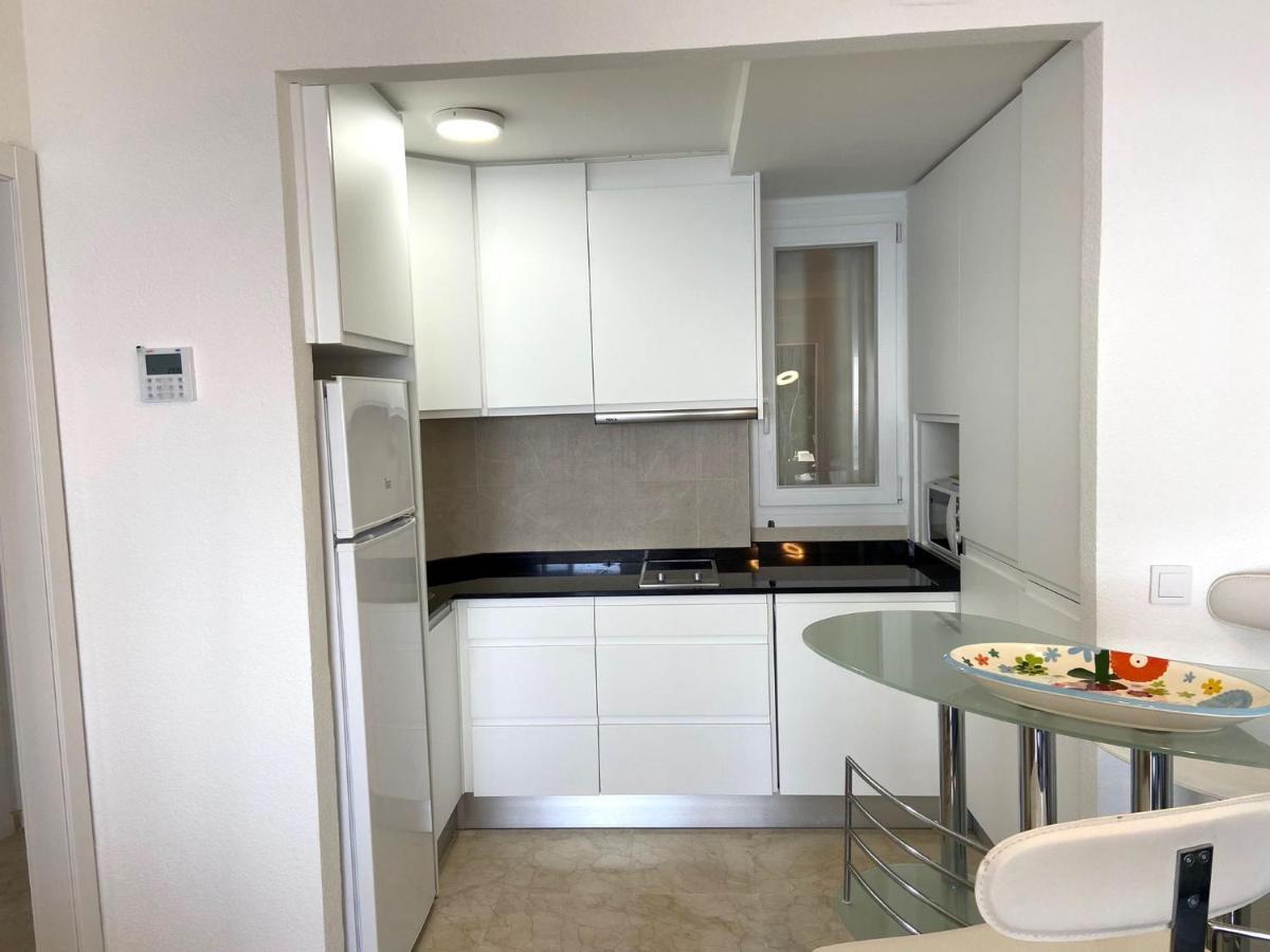 Apartamento Torre Levante, Primera Linea De Playa 베니돔 외부 사진